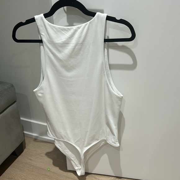 Babaton bodysuit - Picture 3 of 3